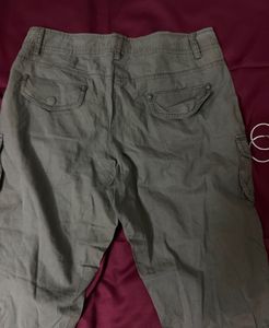 Women's Cargo Capris