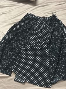 Chic Black &amp; White Polka Dot Skirt