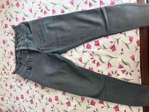 Stylish Gray Jeans