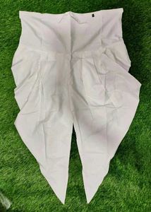 girl  White 👗Dhoti Pants