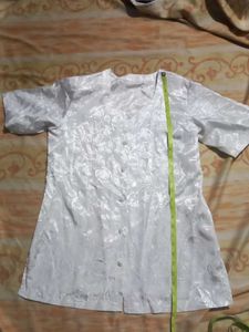 1.Vintage White Floral Blouse