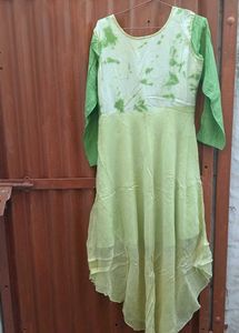 Stylish Green Kurti with leggings💚💚