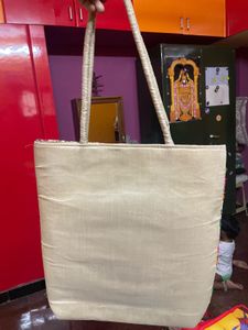 embroidered hand bag