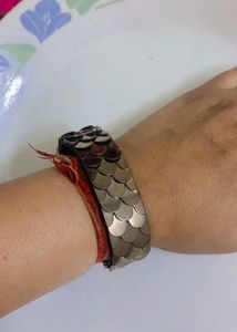 Unique Scale Design Bracelet