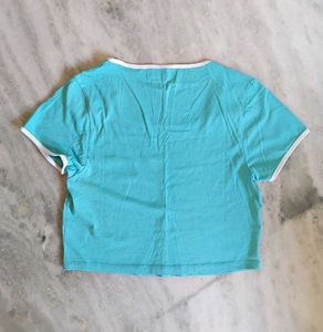 SHEIN Blue Cropped Top