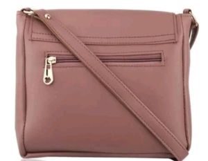Brand New Sling Bag For Women👜❤️🔥