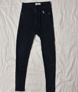 Price Drop ‼️Miss Chase Black Jeans