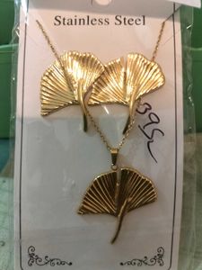 Ginkgo Leaf Necklace Set
