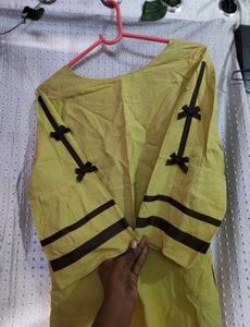 Elegant Yellow Kurta with Bow Sleeves