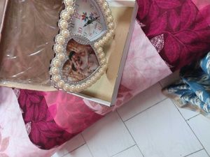 Heart Shaped Photo Frame &amp; Clock