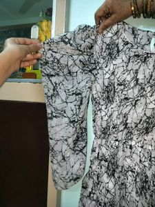 Stylish Abstract Print Dress