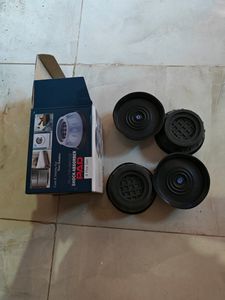 ANTI VIBRATION PADS WITH SUCTION CUP FEET