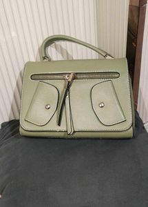 Chic Green Handbag