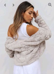 Faux Fur Jacket - Cozy and Stylish