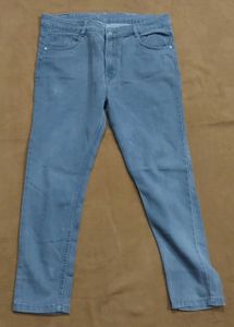 Women's grey jeans