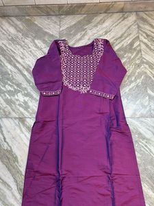 Elegant Purple Embroidered Kurta Set