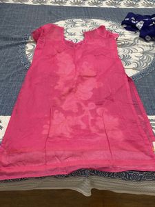Beautiful Pink Kurta with Golden Embroidery