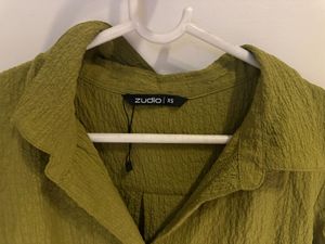 Olive Green Textured Puff Sleeve Top