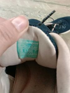 Women Sports Shoes Size 6