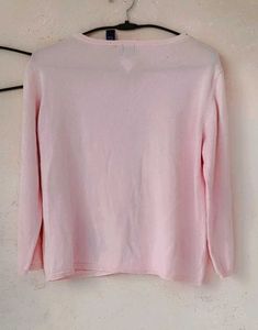 very beautiful and comfortable cardigan