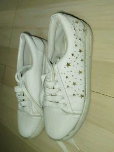 White Casual Sneakers with Star Accents