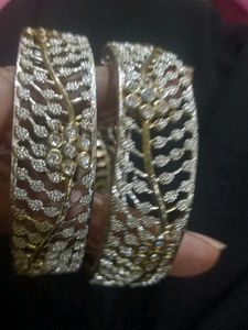 AD Leaf Design Bangles - Set of 2