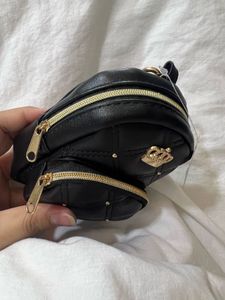 Cute Mini Backpack Charm🫠