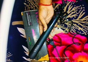 Vega Hair Straightener