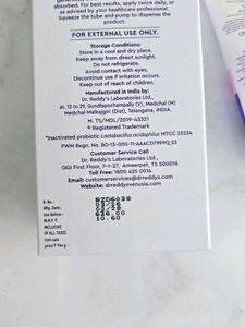 Venusia Acne Moisturizing Gel