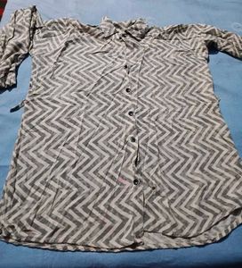 Chevron Print Button-Down Shirt