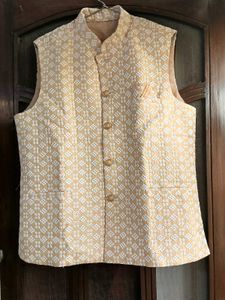 Men's Ethnic Kurta Set