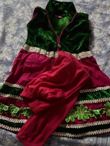 Elegant Velvet Kurta Set for Women
