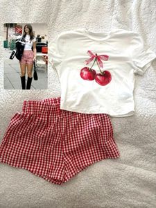 ✨cute red white strip short pant✨