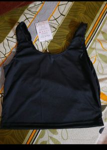 Keri Perry - Crop Top