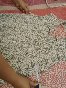 Flowy Floral Tunic Top
