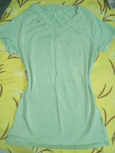 Green cute top 💚