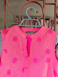 Branded New Beautiful Kurta 🌸🌸🌸