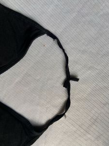 Comfortable Black Sports Bra