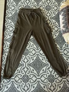 Women's Cargo Jogger Pants