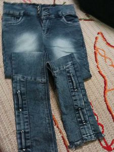 Stylish Blue Denim Jeans