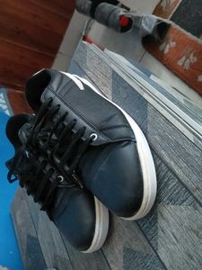 Black Fila Sneakers