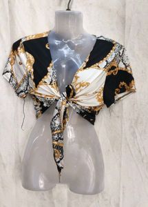 11245. Stylish Printed Tie-Front Crop Top