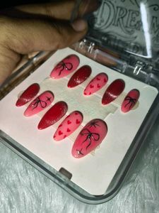 Nails with Bows &amp; Hearts