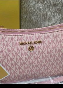 Michael Kors Teri Shoulder Bag