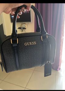 Authentic Guess Satchel Bag With Freebie ba❤️