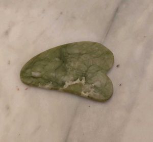 Jade Facial Roller &amp; Gua Sha Set