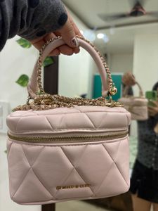 Charles &amp; Keith