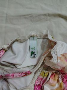 Newme Floral Camisole with Lace Trim