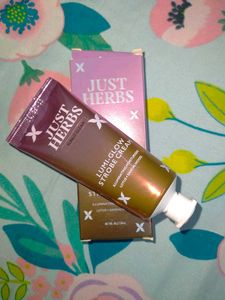 Just Herbs Lumi-Glow Strobe Cream✨