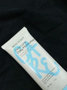 Swiss Beauty Glow Fusion Sunscreen &amp; Dew Lock Mois